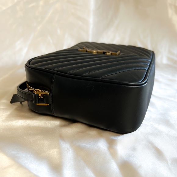 🩷SOLD🩷Yves Saint Laurent Lou Camera Bag - Picture 13 of 16